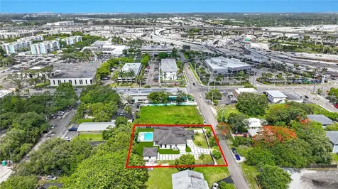 152 NW 165th Street Miami FL 33169