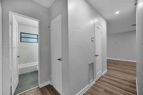 130 NE 171st Terrace Miami FL 33162
