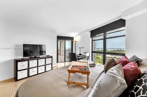 2000 Towerside Terrace Miami FL 33138