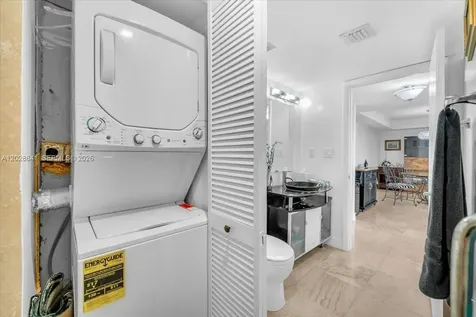 2000 Towerside Terrace Miami FL 33138