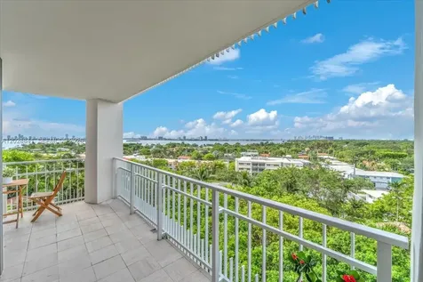 2000 Towerside Terrace Miami FL 33138