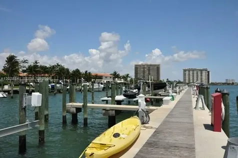 2000 Towerside Terrace Miami FL 33138