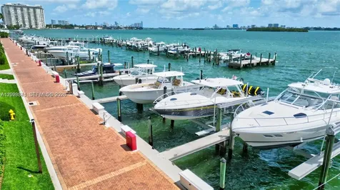 2000 Towerside Terrace Miami FL 33138