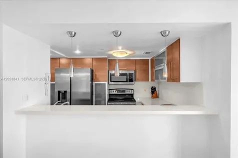 2000 Towerside Terrace Miami FL 33138