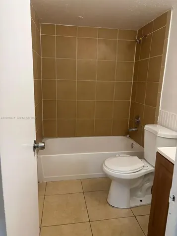 6675 W 4th Avenue Hialeah FL 33012
