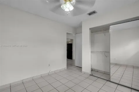 8805 NW 114th Terrace Hialeah Gardens FL 33018