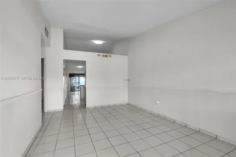 8805 NW 114th Terrace Hialeah Gardens FL 33018