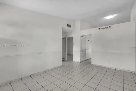 8805 NW 114th Terrace Hialeah Gardens FL 33018