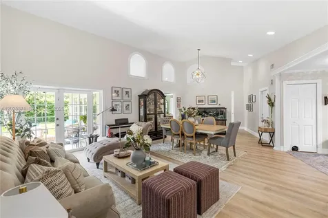 10900 NW 18th Court Plantation FL 33322
