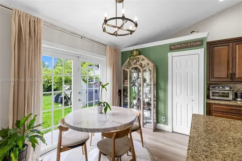 10900 NW 18th Court Plantation FL 33322