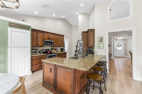 10900 NW 18th Court Plantation FL 33322