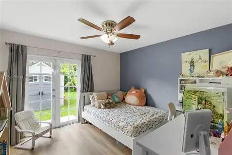 10900 NW 18th Court Plantation FL 33322