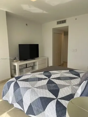 4779 Collins Avenue Miami Beach FL 33140
