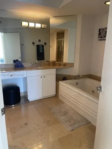 4779 Collins Avenue Miami Beach FL 33140