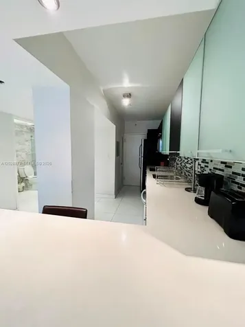100 Lincoln Road Miami Beach FL 33139