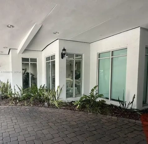 1627 SW 37th Avenue Miami FL 33145