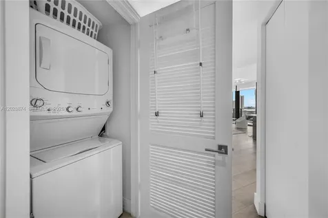 121 NE 34th Street Miami FL 33137