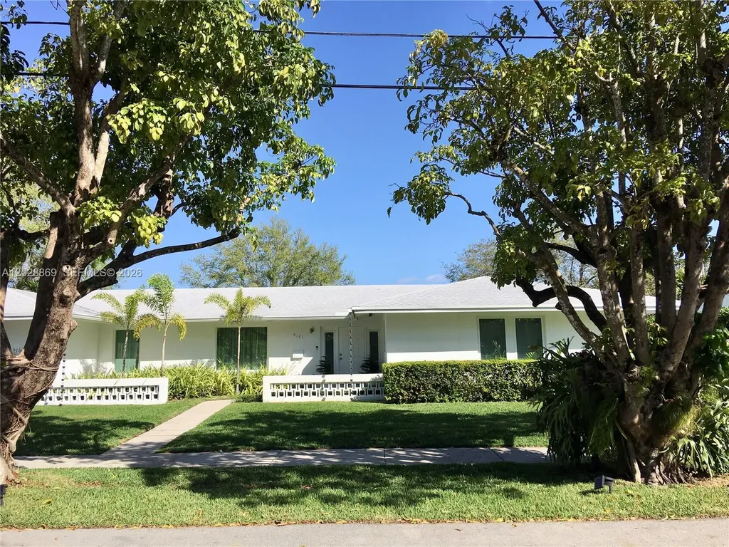 9121 SW 85th Street Miami FL 33173