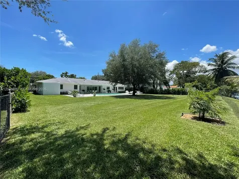 9121 SW 85th Street Miami FL 33173