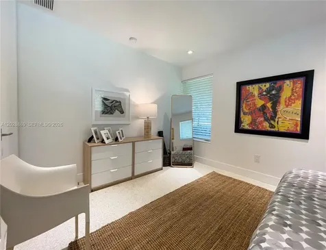 9121 SW 85th Street Miami FL 33173