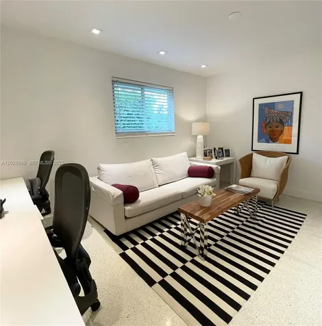 9121 SW 85th Street Miami FL 33173