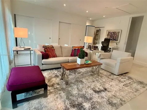 9121 SW 85th Street Miami FL 33173
