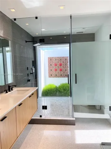 9121 SW 85th Street Miami FL 33173