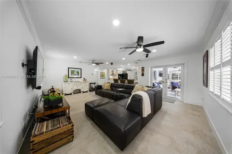 15351 SW 146th Street Miami FL 33196