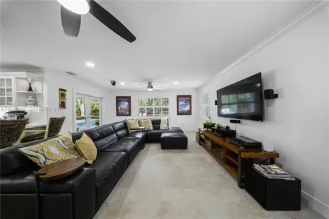 15351 SW 146th Street Miami FL 33196