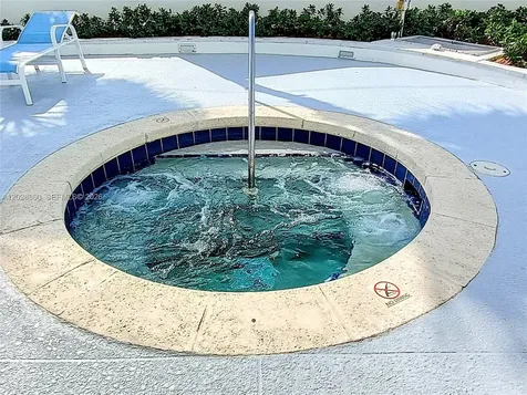Miami Beach FL 33141