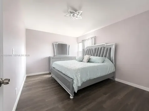 1570 W 46th Street Hialeah FL 33012