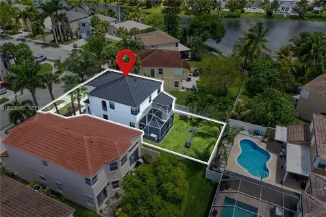 641 NW 158th Avenue Pembroke Pines FL 33028