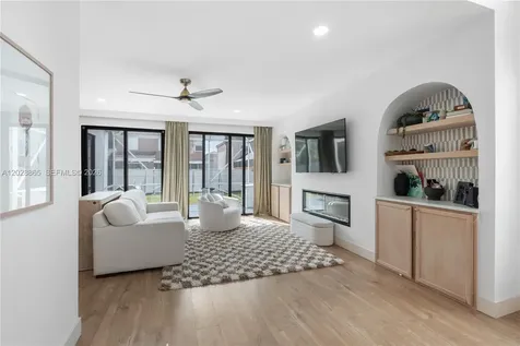 641 NW 158th Avenue Pembroke Pines FL 33028