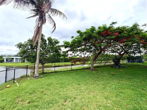 Weston FL 33326