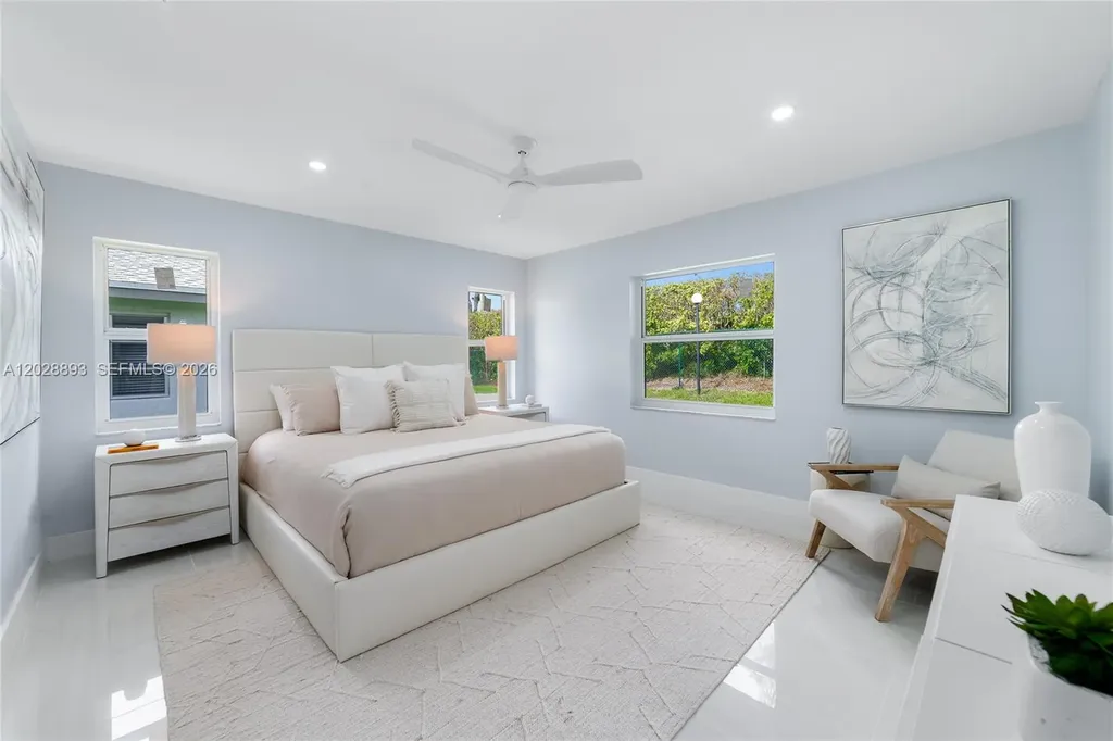 18555 Egret Way Boca Raton FL 33496