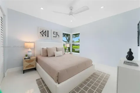 18555 Egret Way Boca Raton FL 33496