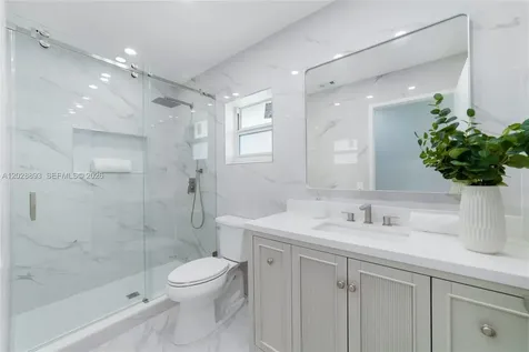 18555 Egret Way Boca Raton FL 33496