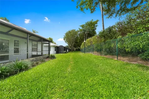 18555 Egret Way Boca Raton FL 33496