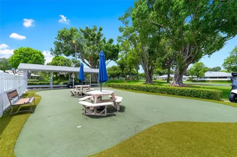 18555 Egret Way Boca Raton FL 33496