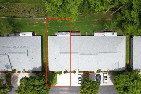 18555 Egret Way Boca Raton FL 33496