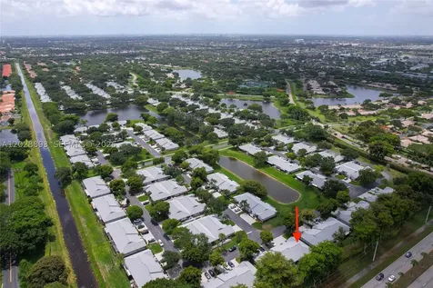 18555 Egret Way Boca Raton FL 33496