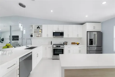 18555 Egret Way Boca Raton FL 33496
