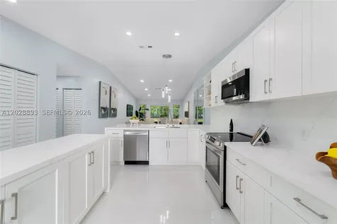 18555 Egret Way Boca Raton FL 33496
