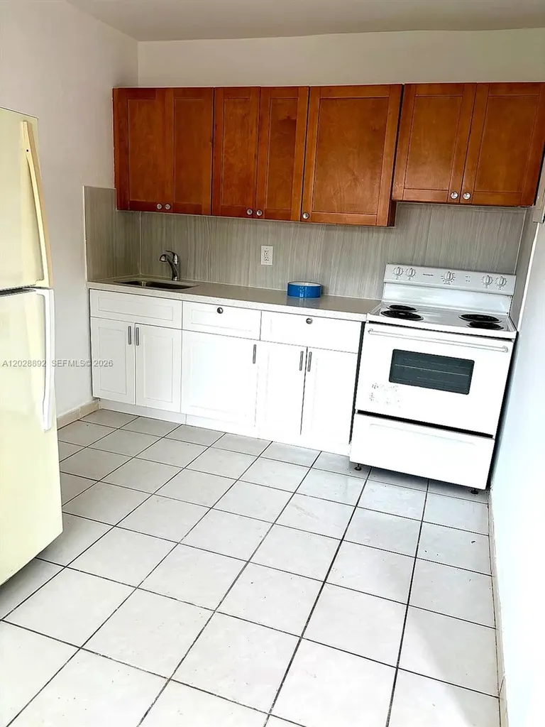 1629 Taft Street Hollywood FL 33020
