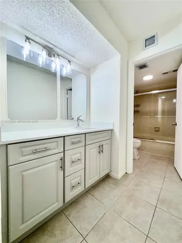 535 NW 98th Avenue Plantation FL 33324