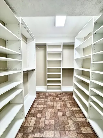 535 NW 98th Avenue Plantation FL 33324
