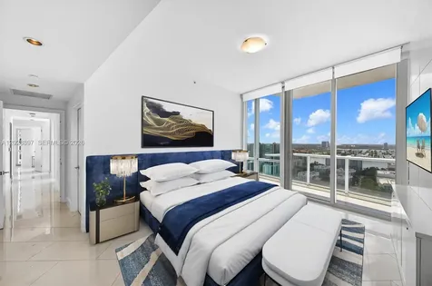 17121 Collins Avenue Sunny Isles Beach FL 33160