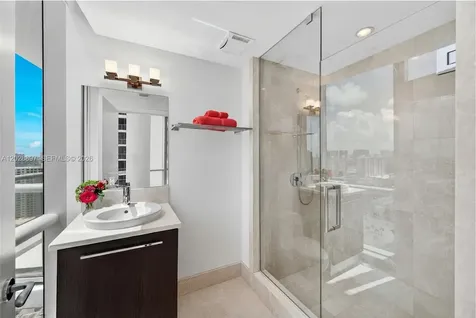 17121 Collins Avenue Sunny Isles Beach FL 33160