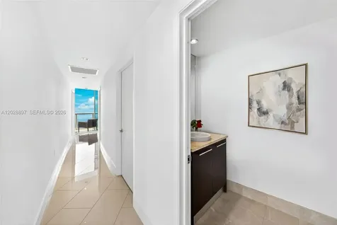 17121 Collins Avenue Sunny Isles Beach FL 33160