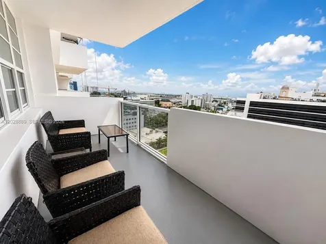 100 Lincoln Road Miami Beach FL 33139
